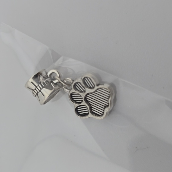 Silver Tone Dog Paw Dangle Charm Bead for European Pet Lover Bracelet - Picture 2 of 2